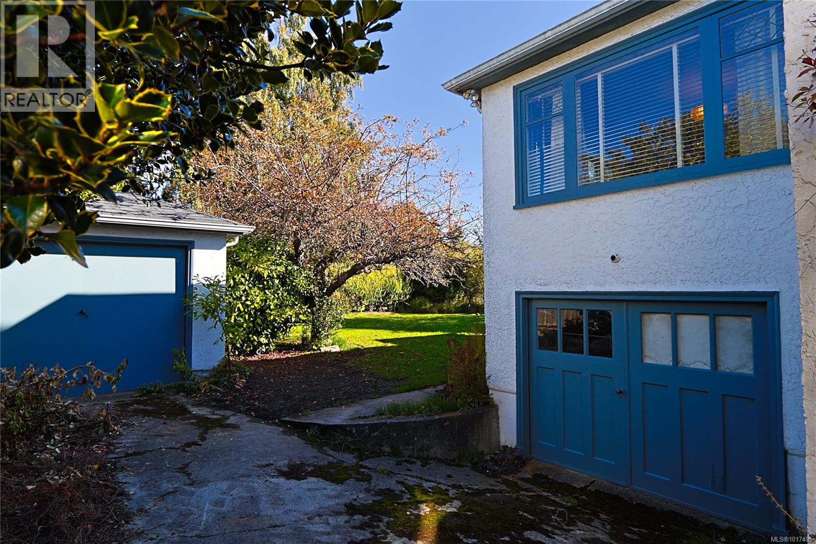  2586 Dalhousie Street, Oak Bay