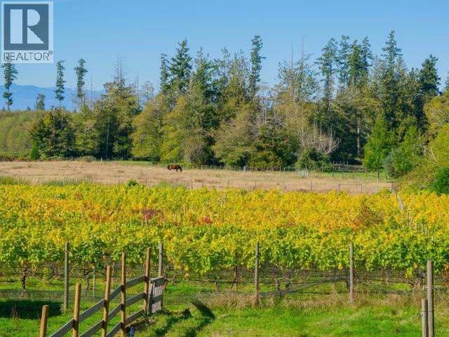 6701 MCMAHON AVENUE, Powell River