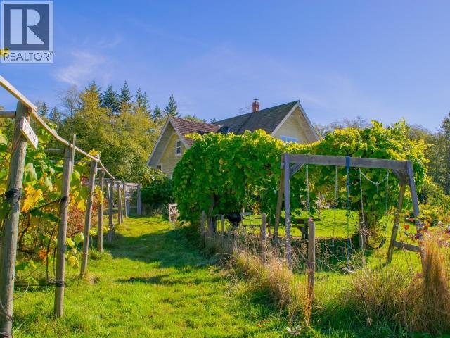 6701 MCMAHON AVENUE, Powell River