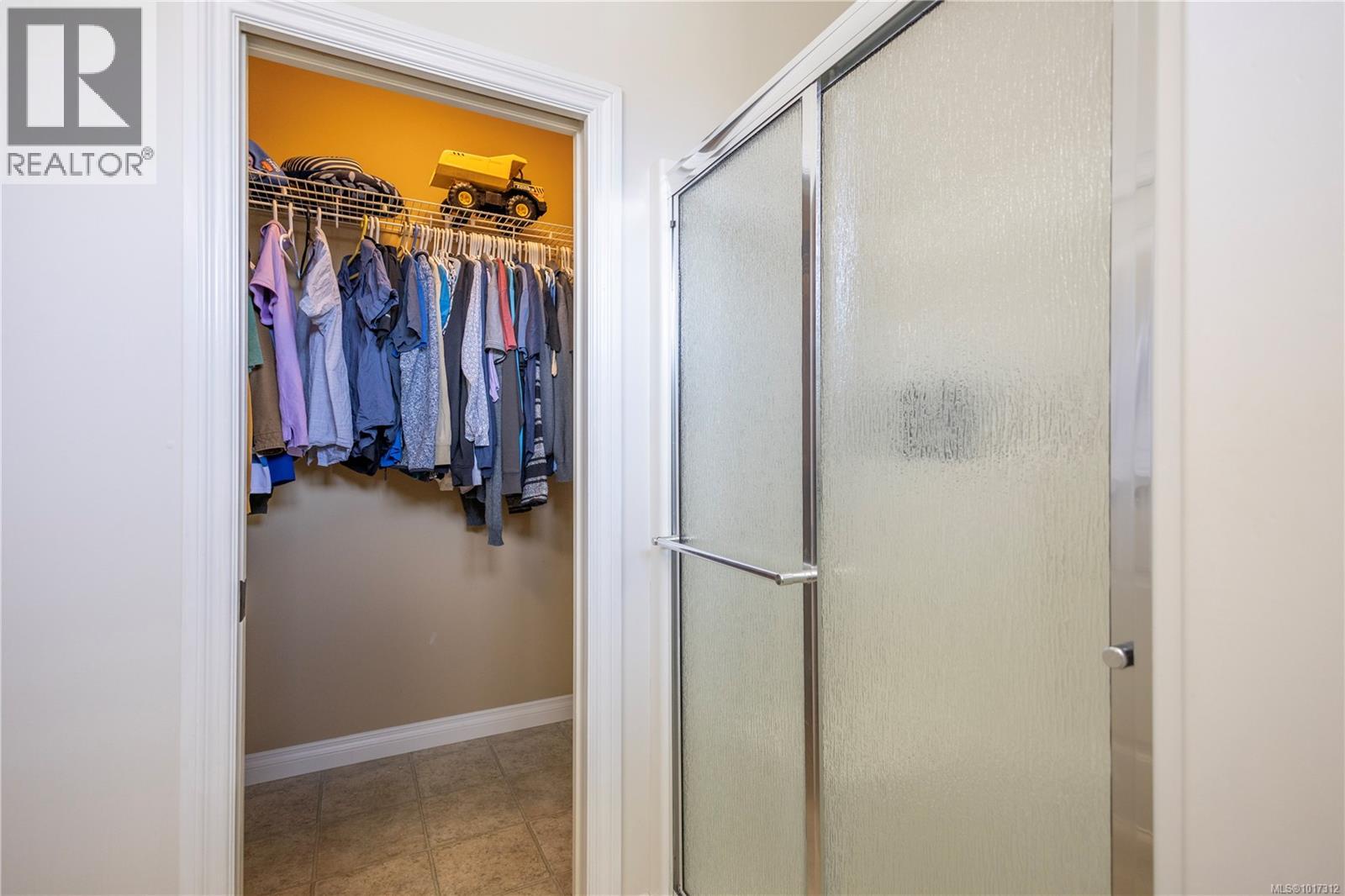  2357 Caffery Place, Sooke