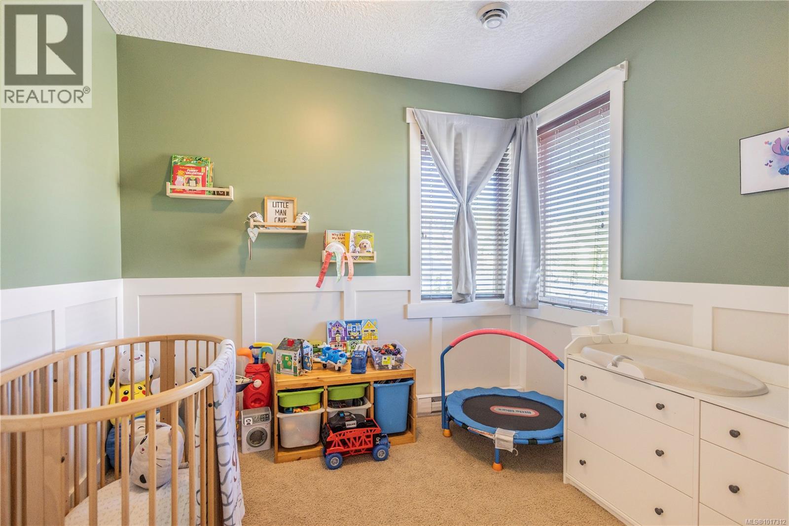  2357 Caffery Place, Sooke