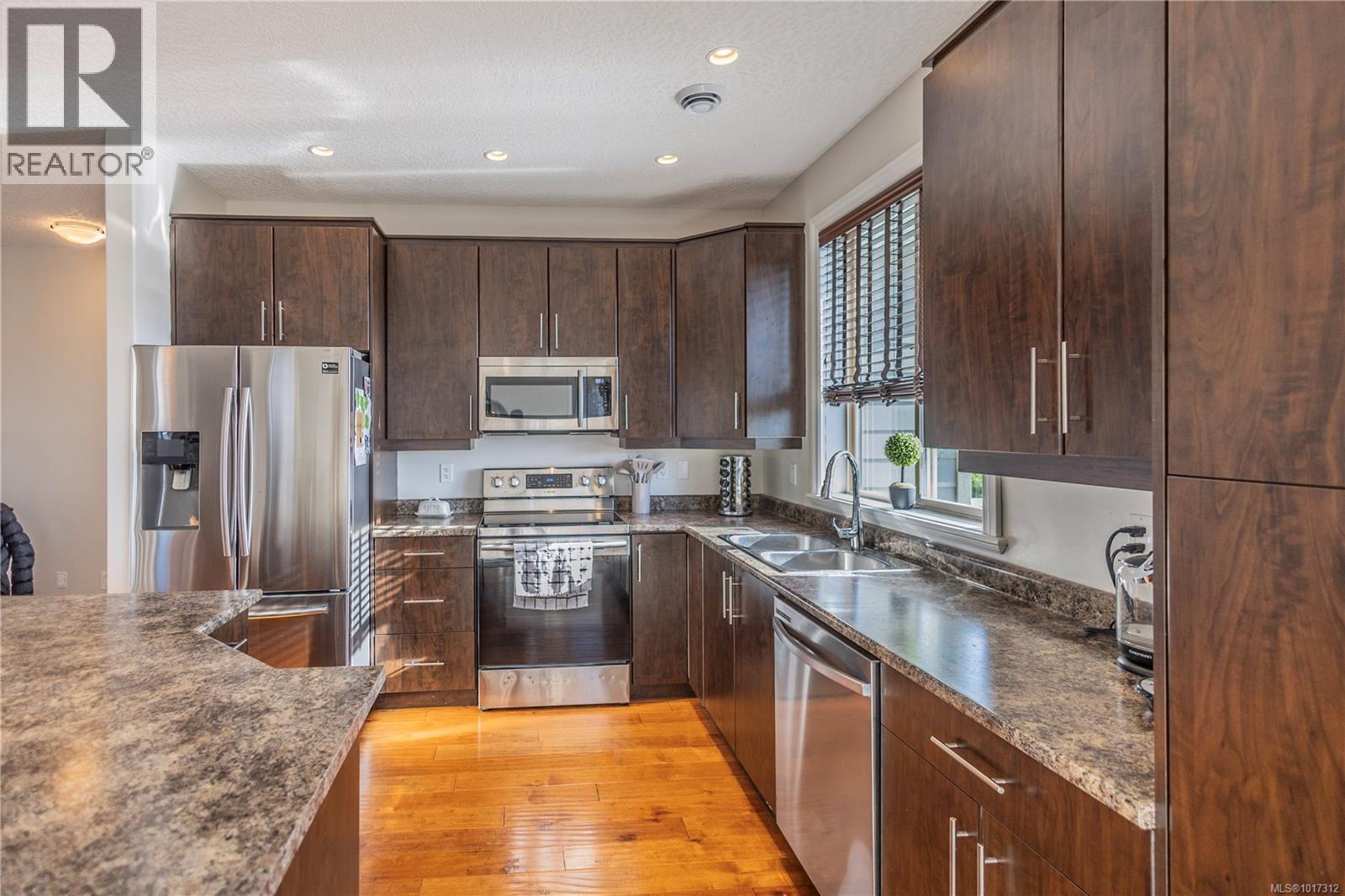  2357 Caffery Place, Sooke