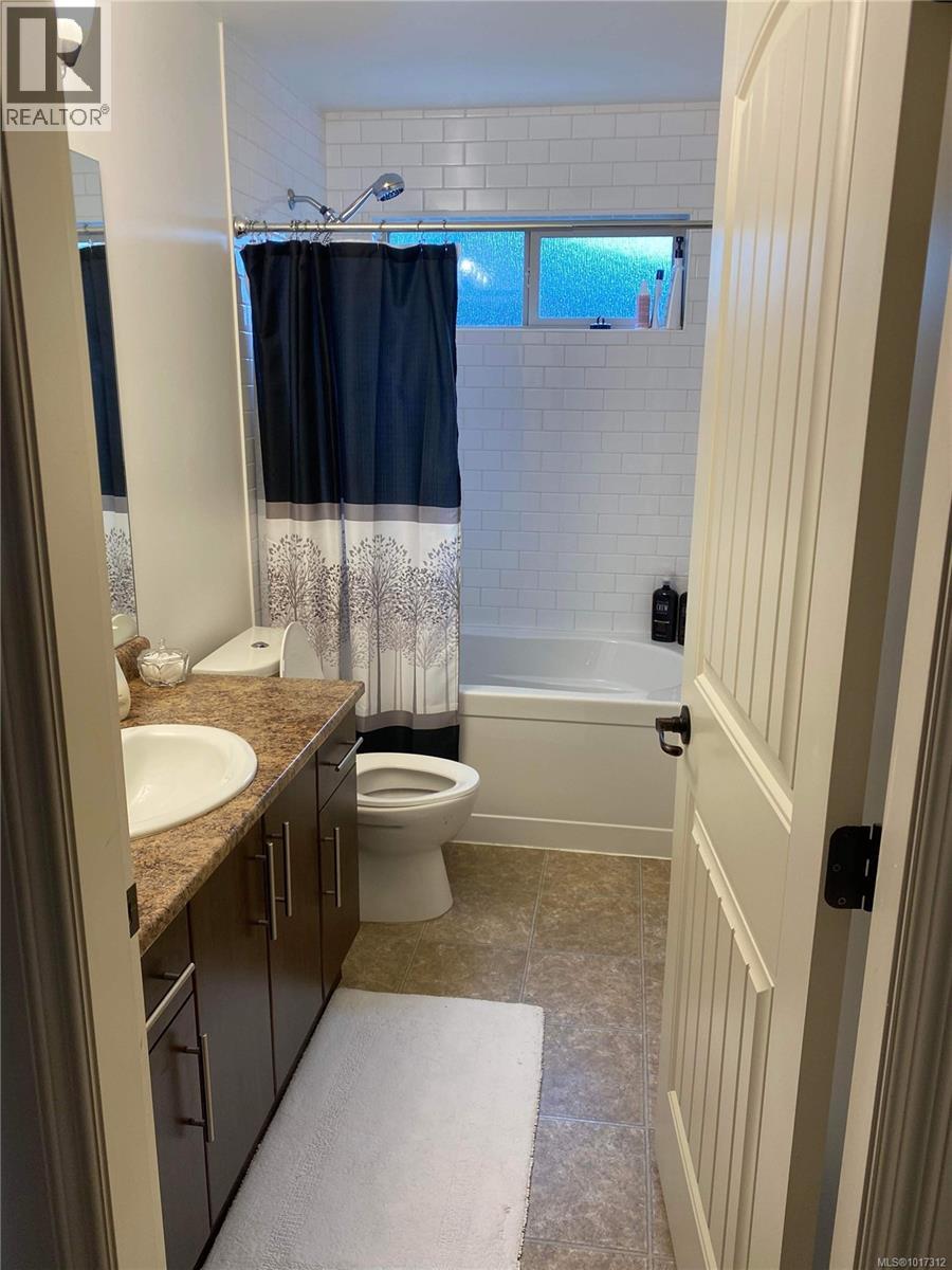  2357 Caffery Place, Sooke