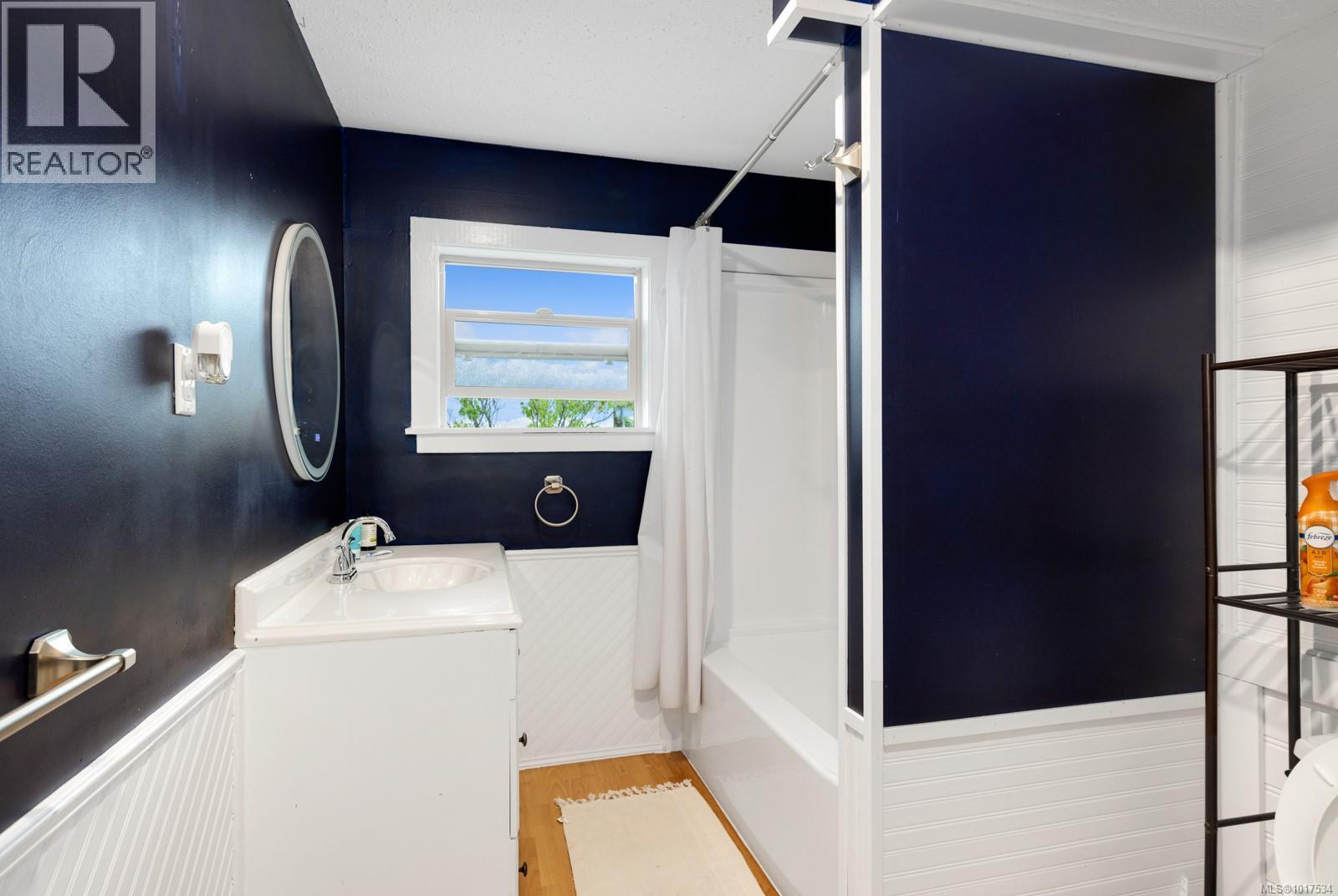  3067 George Street, Duncan