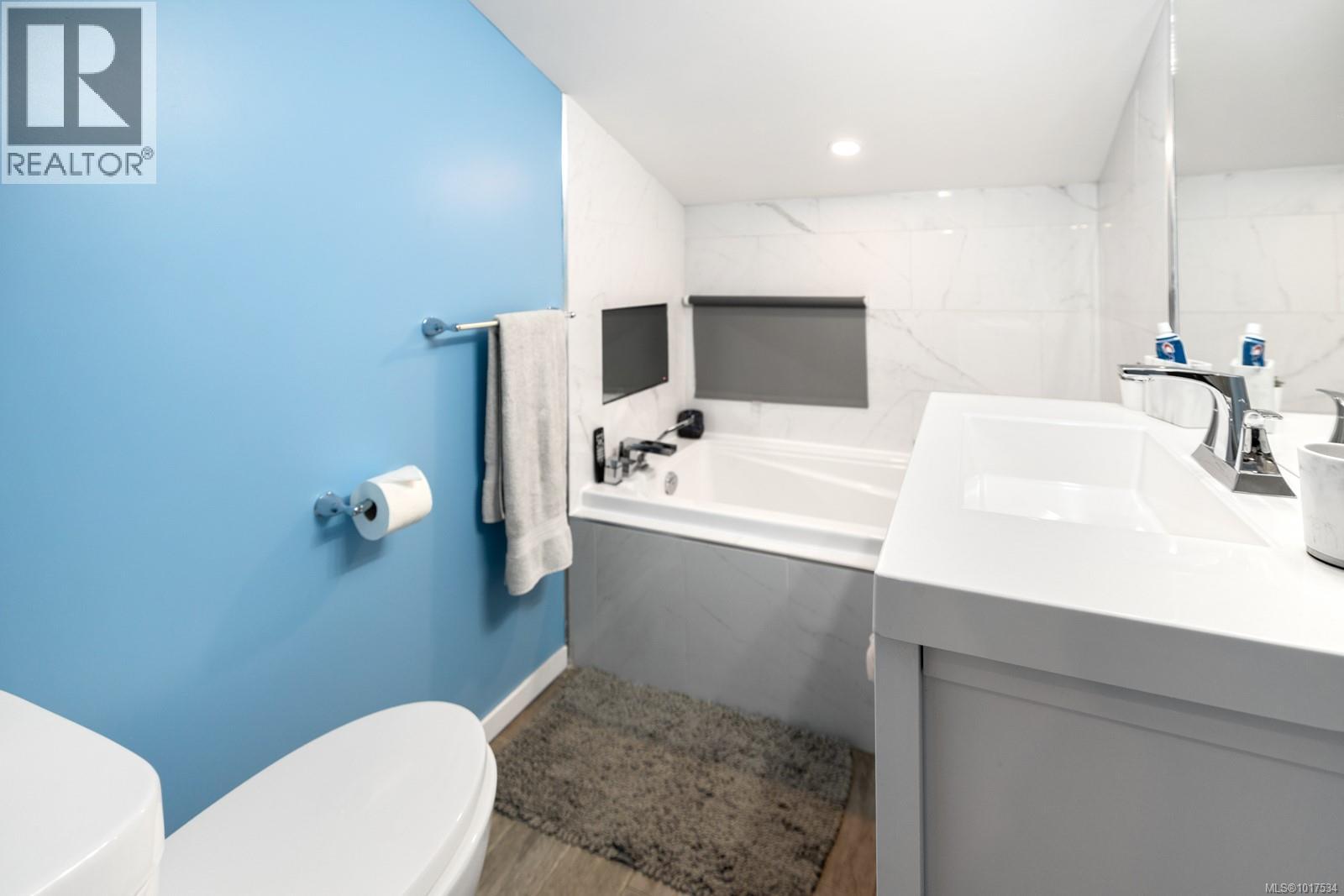  3067 George Street, Duncan