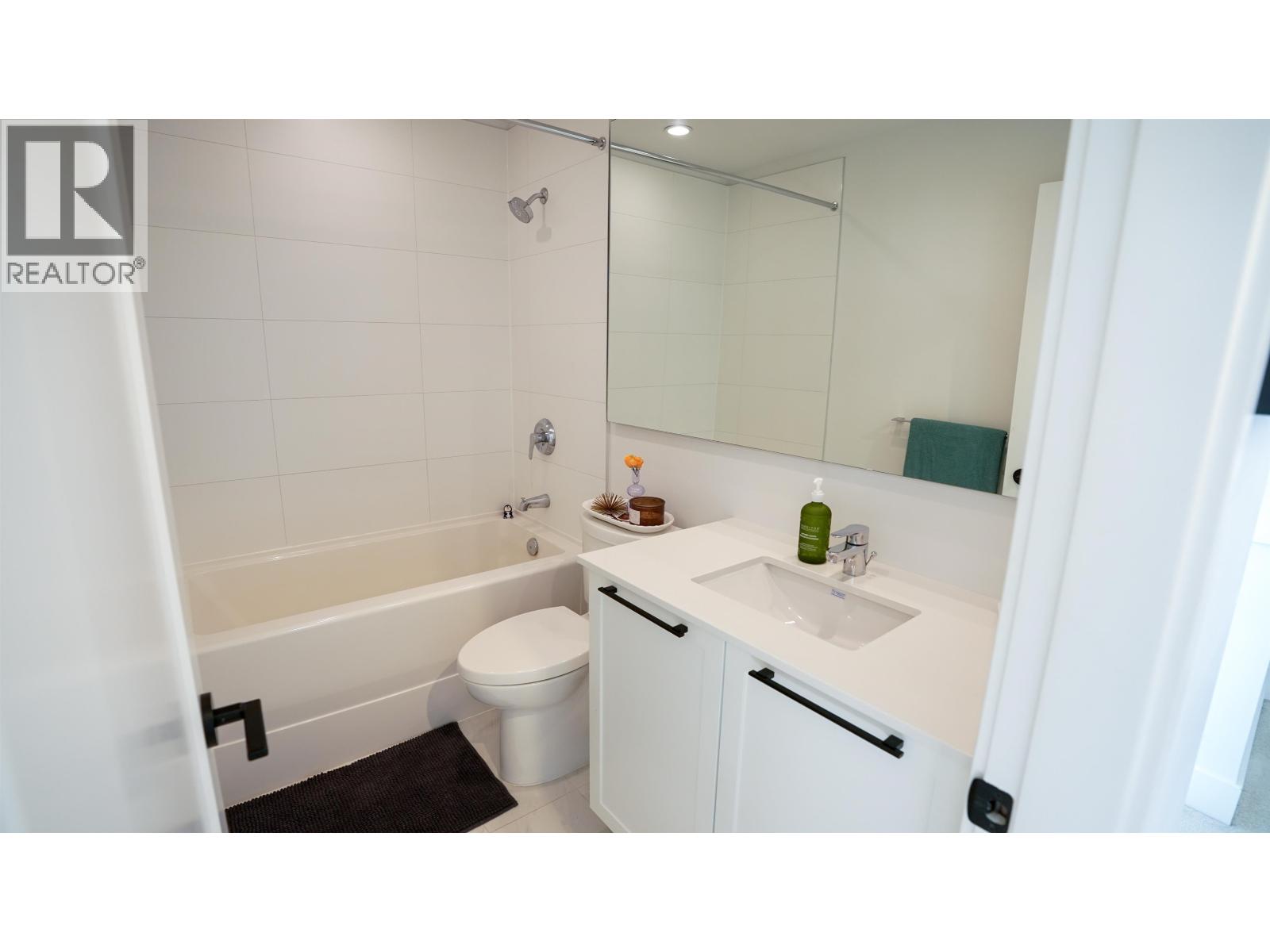 77 4656 ORCA WAY, Delta