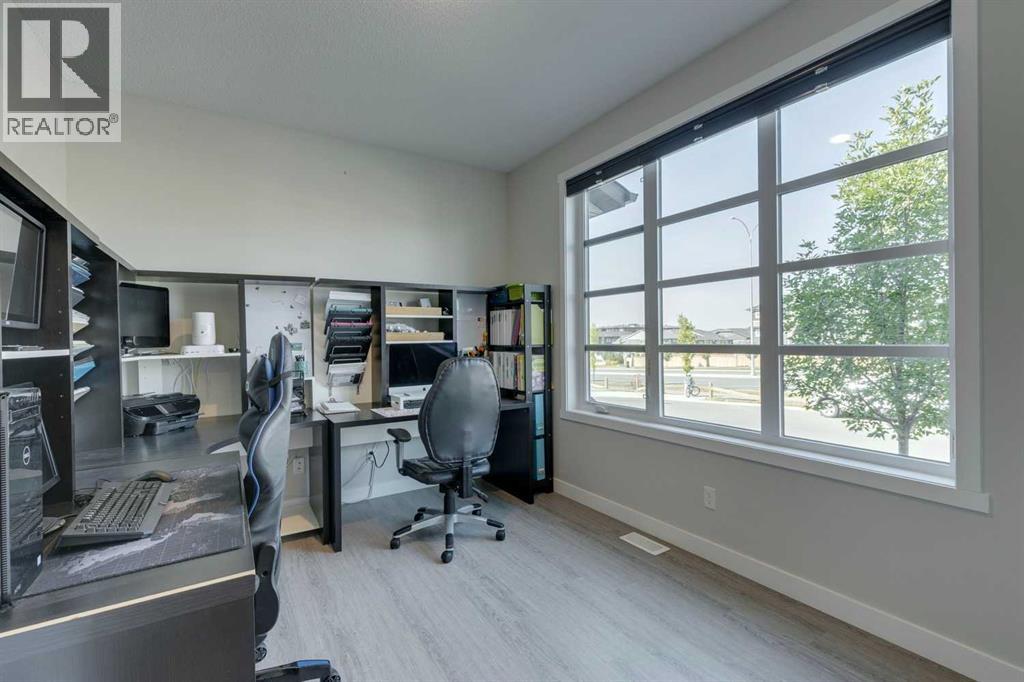 Single Family House for Sale in  Carringvue Way NW Carrington Calgary 