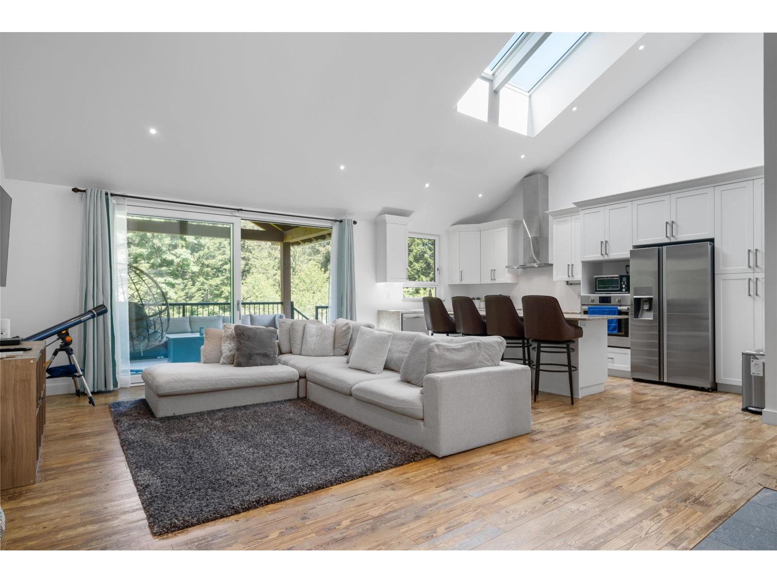 33553 JOHNSON STREET, Mission