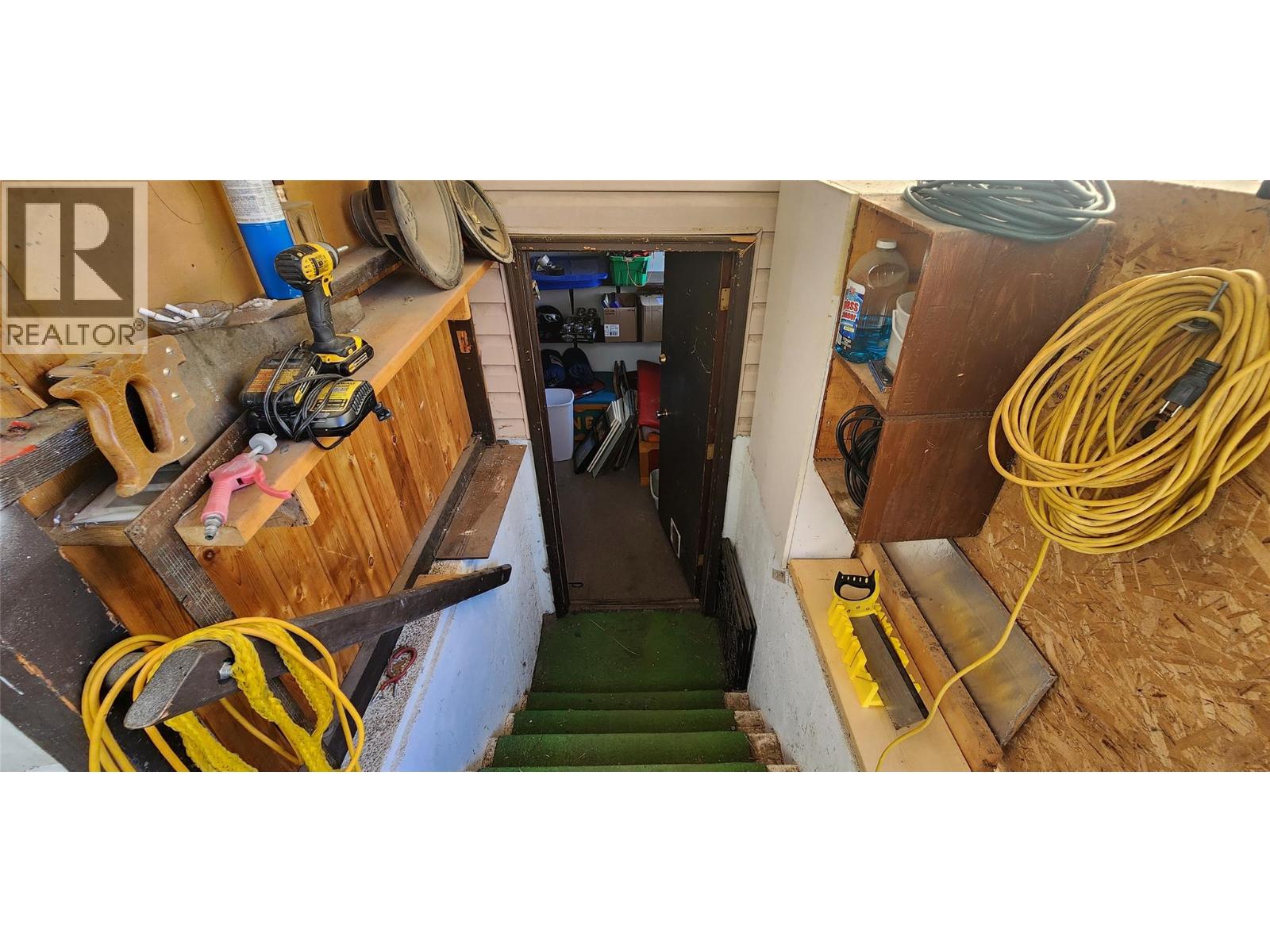 6649 Van-Ness Way, Grand Forks