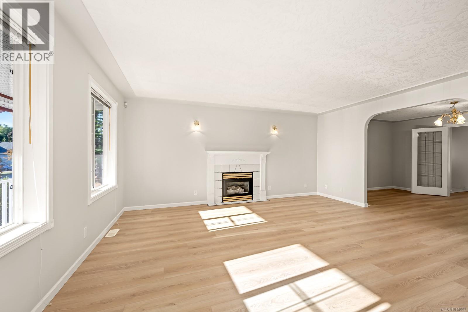 1582 Mallard Dr, Courtenay