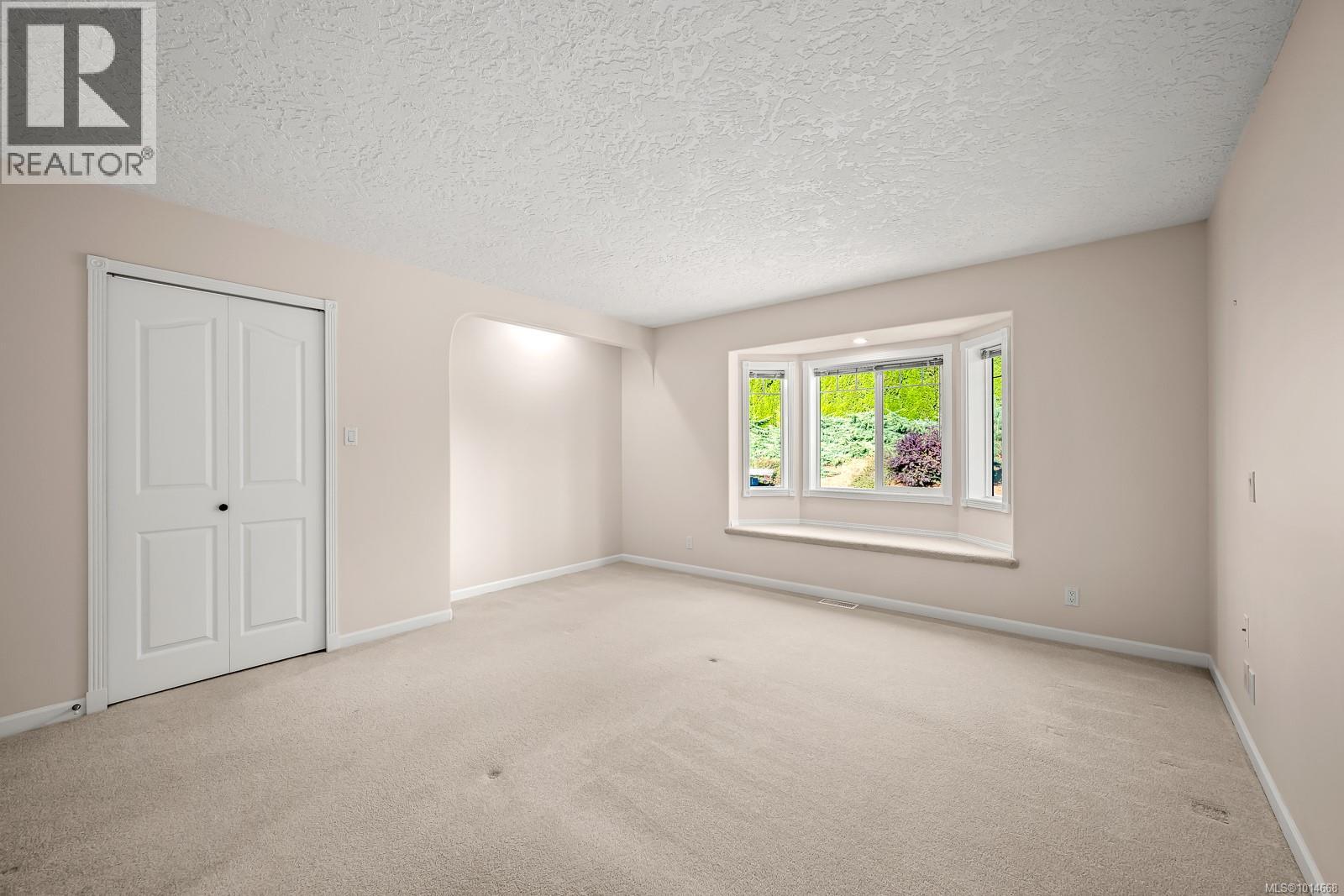 1582 Mallard Dr, Courtenay