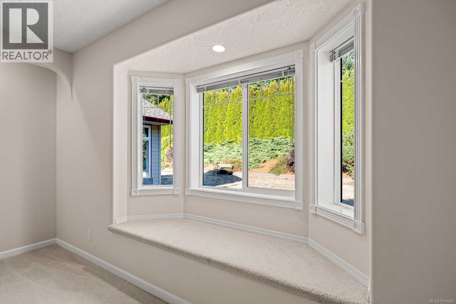 1582 Mallard Dr, Courtenay