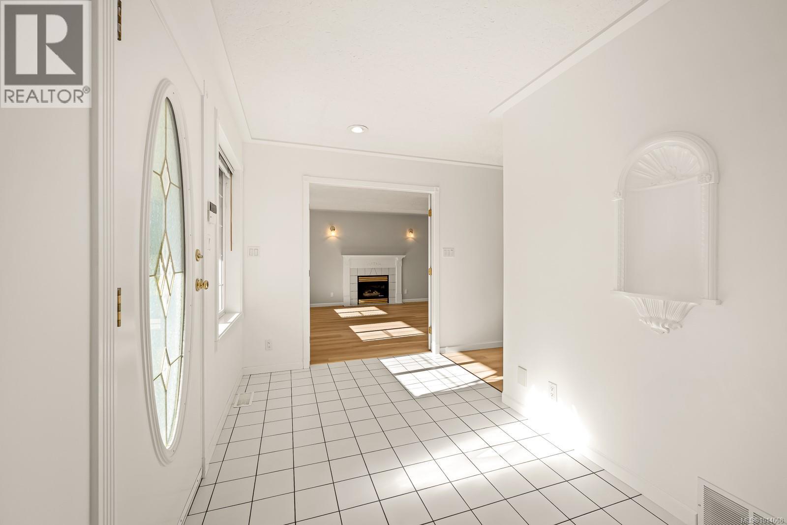 1582 Mallard Dr, Courtenay