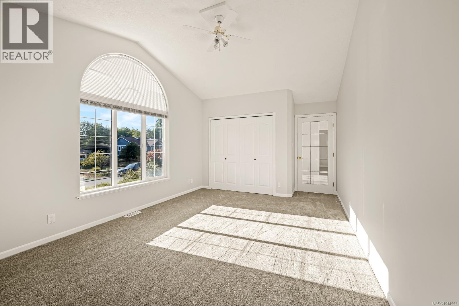 1582 Mallard Dr, Courtenay