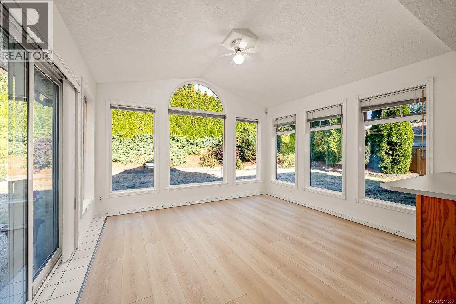 1582 Mallard Dr, Courtenay