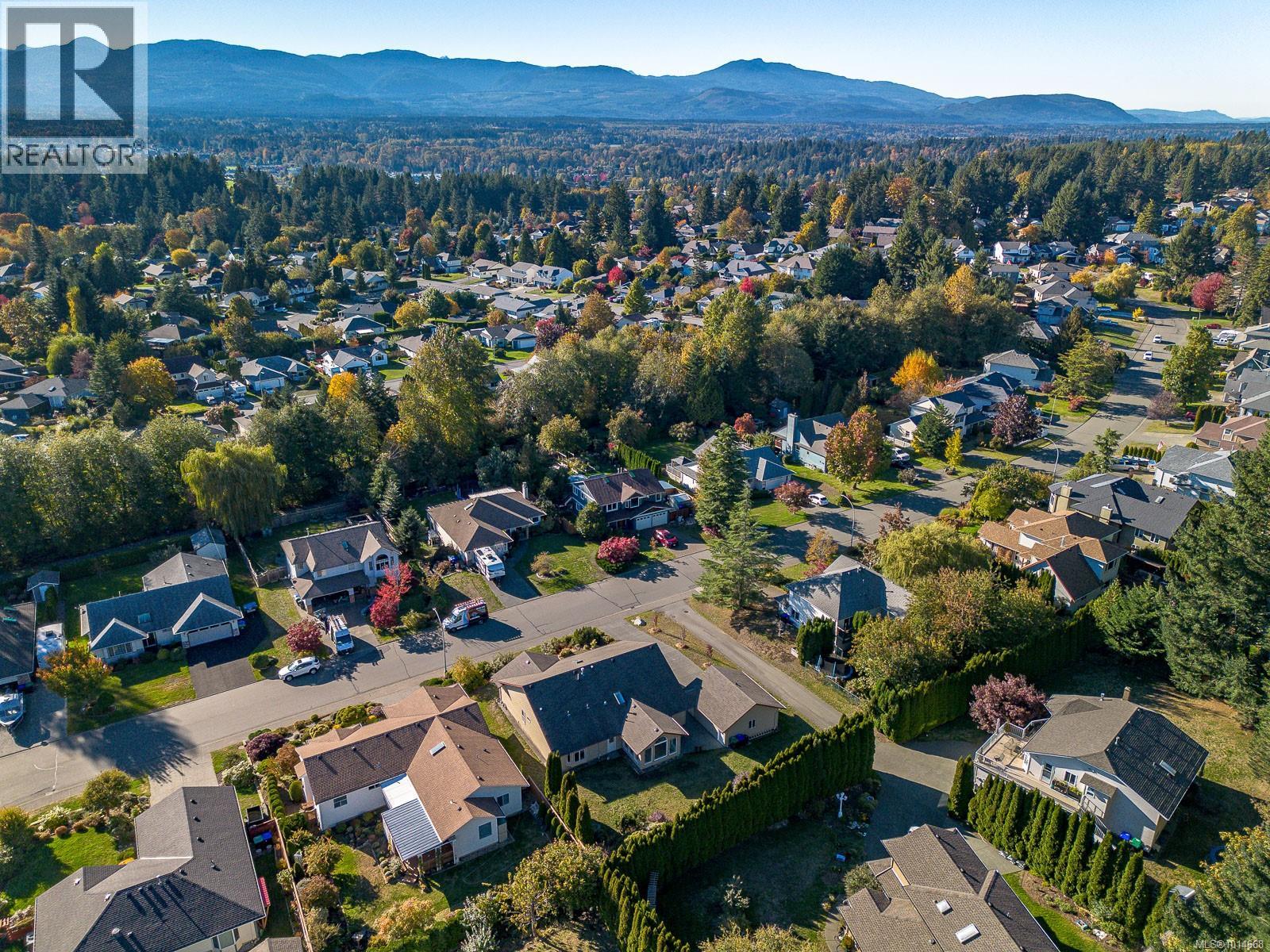 1582 Mallard Dr, Courtenay