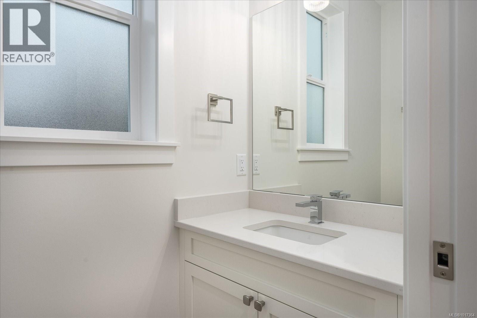 4552 SUNCREST RD - 16