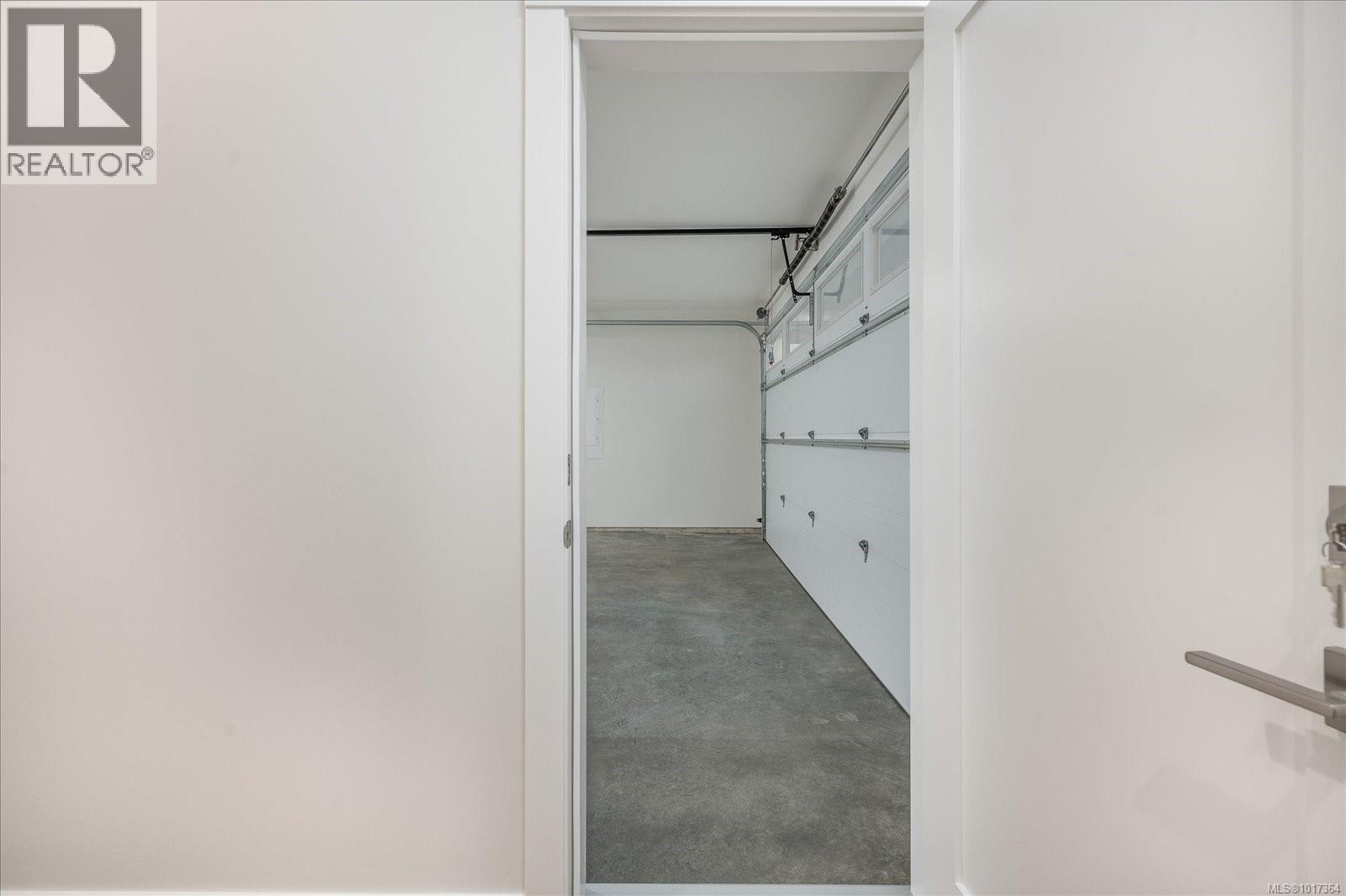 4552 SUNCREST RD - 17