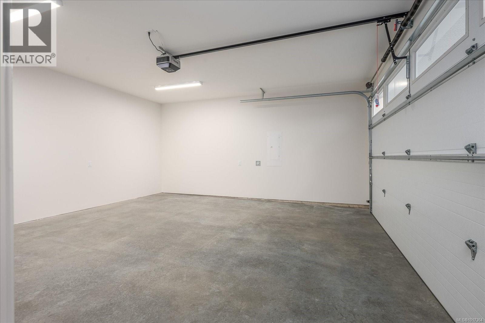 4552 SUNCREST RD - 18