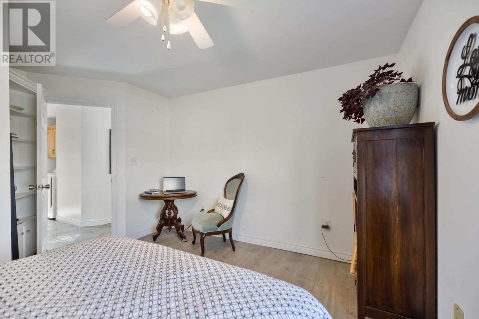 39 RIVERBANK DRIVE - 17