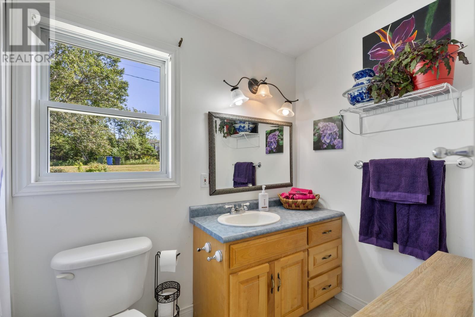 39 RIVERBANK DRIVE - 18