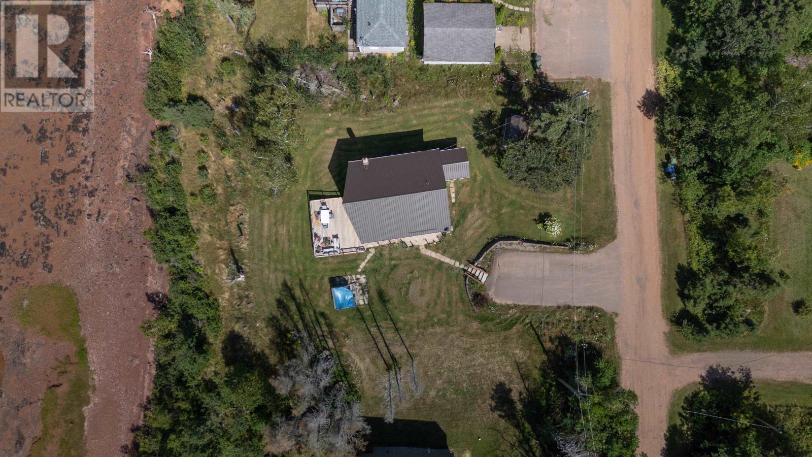 39 RIVERBANK DRIVE - 36