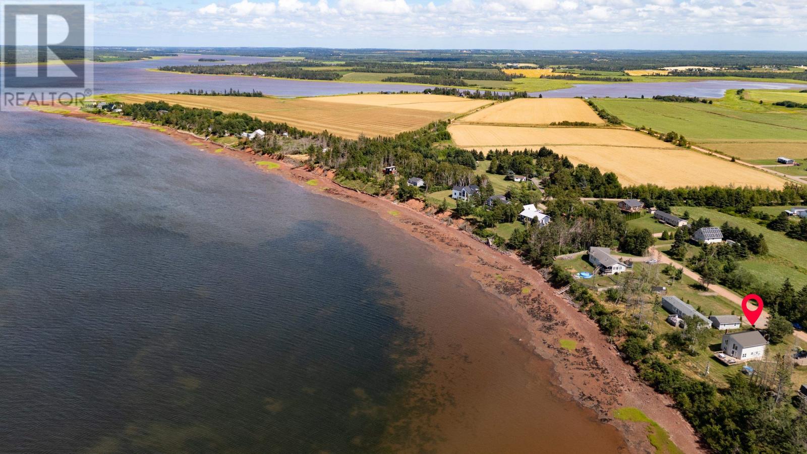 39 RIVERBANK DRIVE - 37