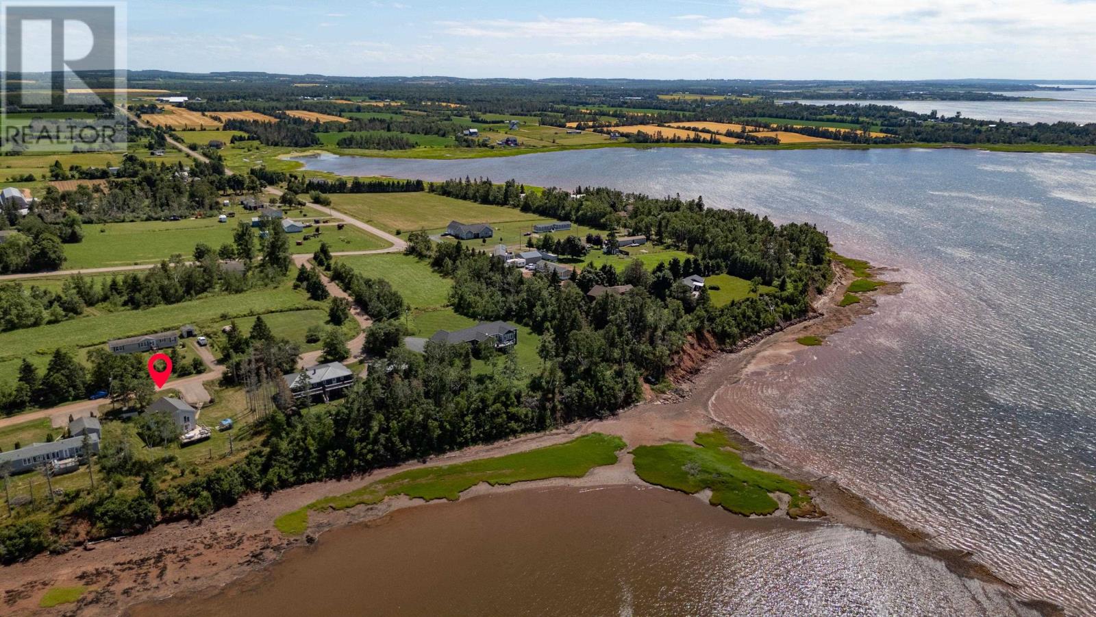 39 RIVERBANK DRIVE - 38