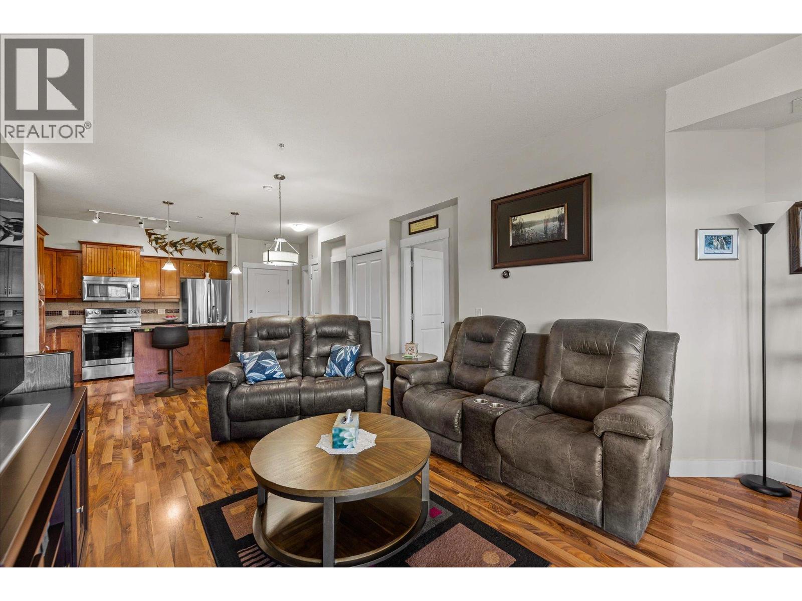 302 3545 Carrington Road, West Kelowna