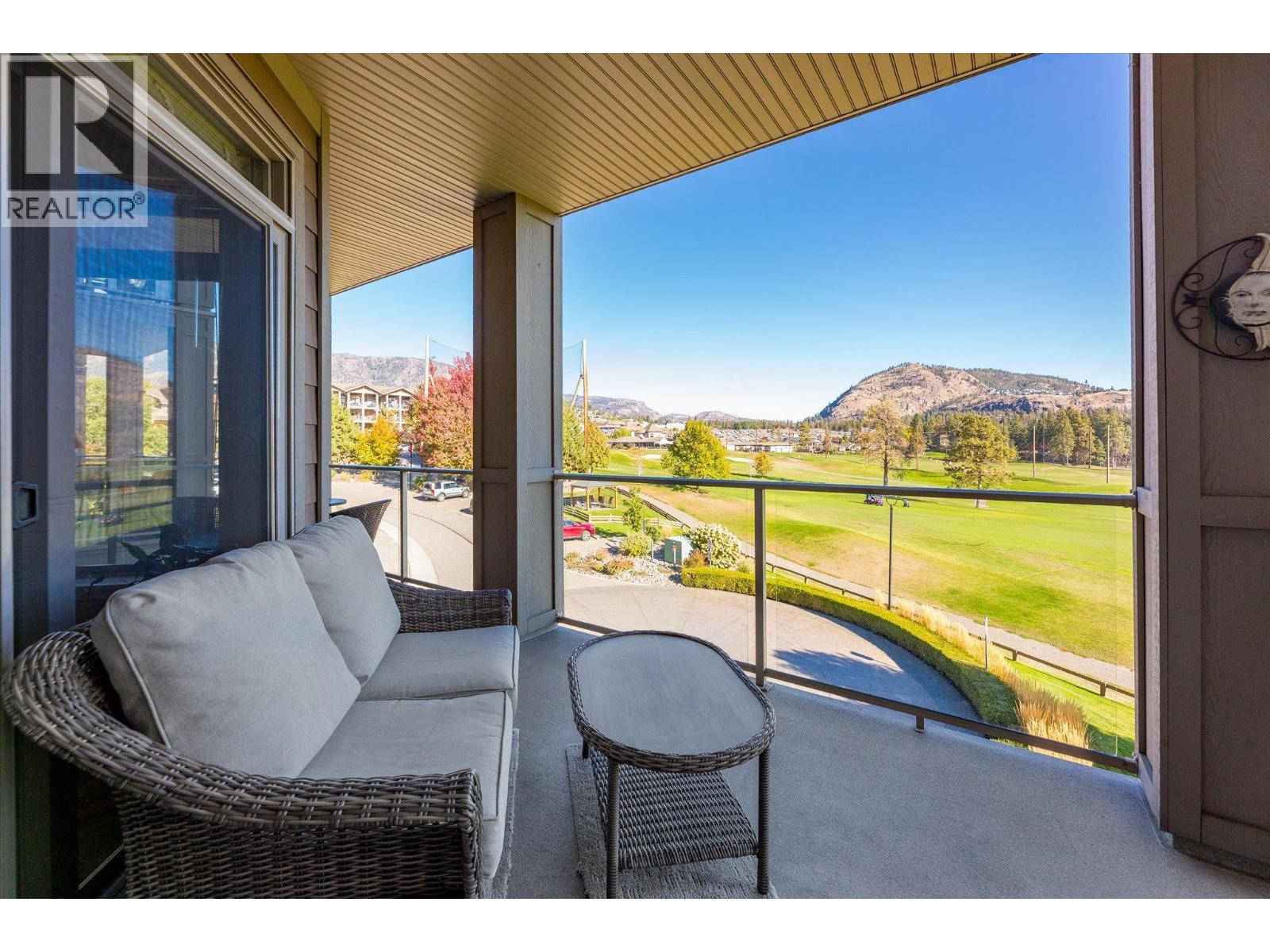 302 3545 Carrington Road, West Kelowna