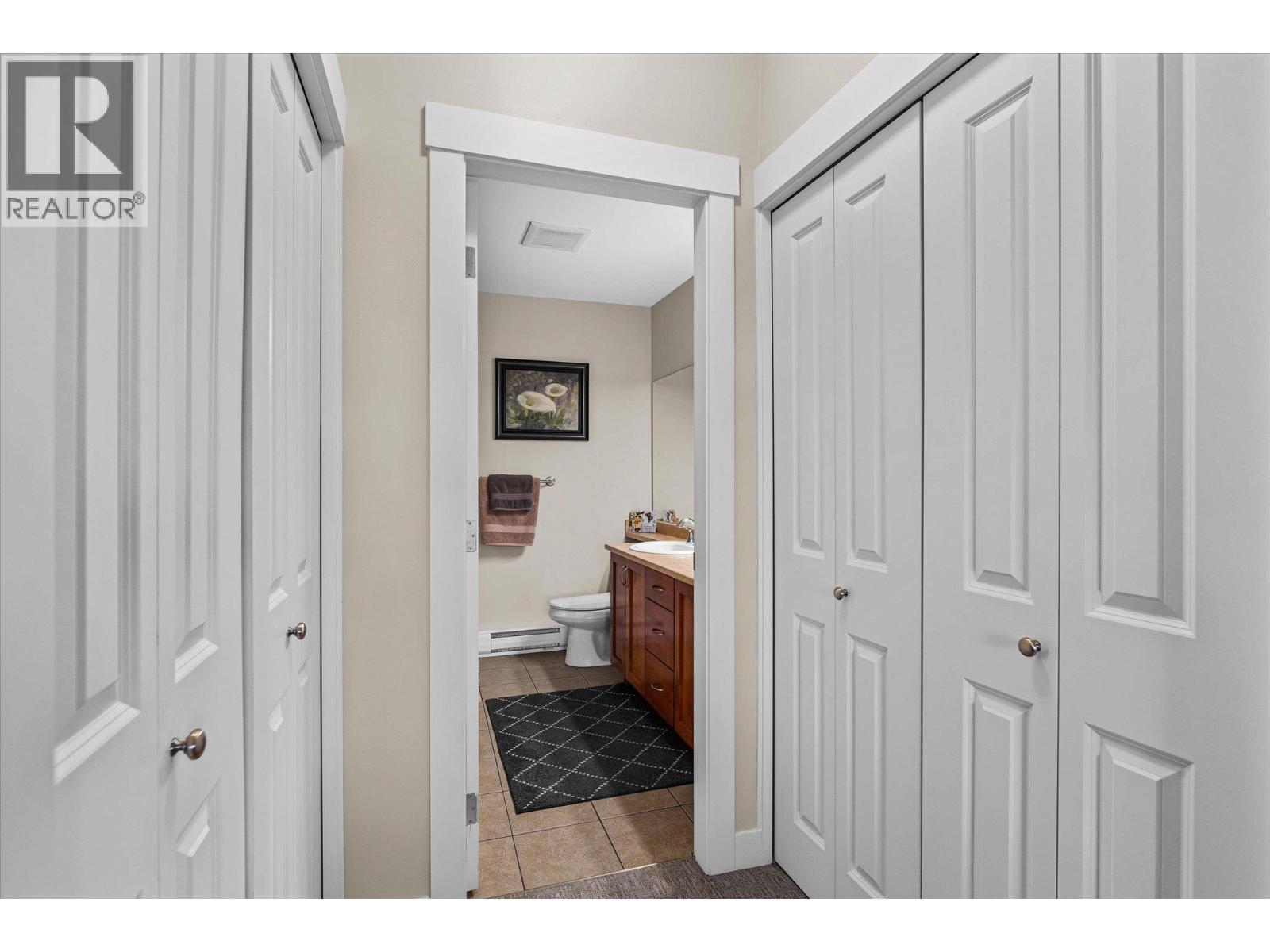 302 3545 Carrington Road, West Kelowna