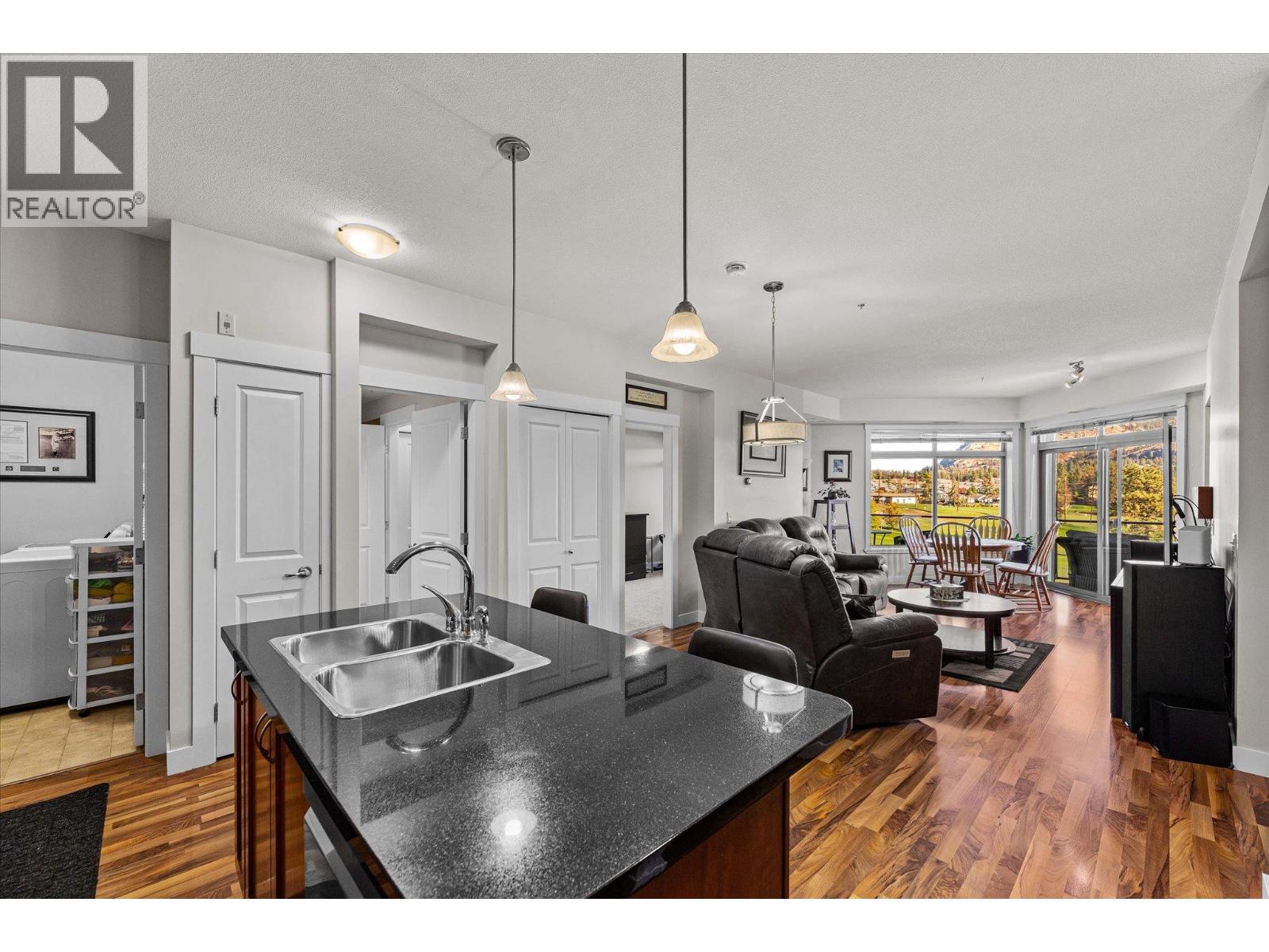 302 3545 Carrington Road, West Kelowna