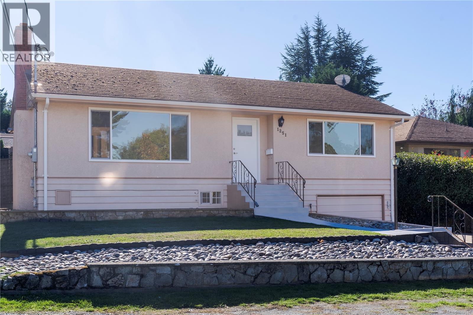  1251 Garkil Road, Saanich