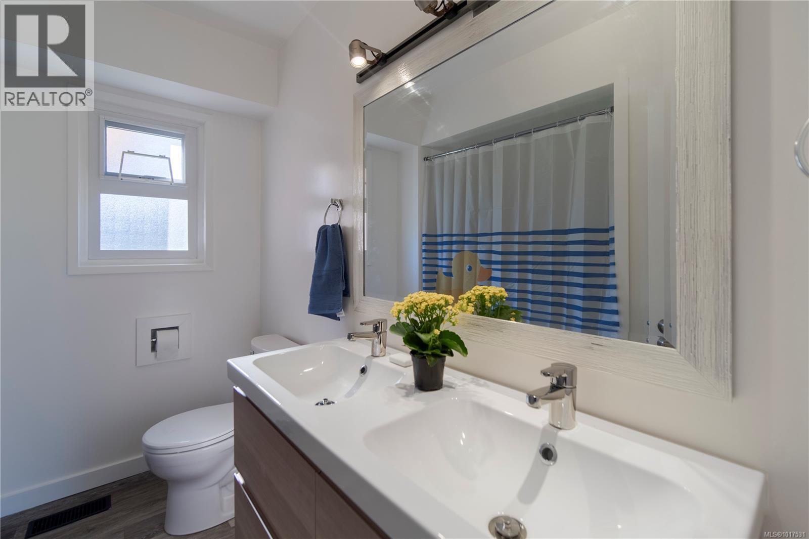 1251 Garkil Road, Saanich