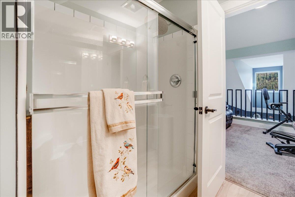 5570 Broadwater Road Unit# 315, Castlegar