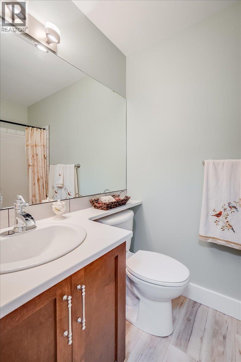 5570 Broadwater Road Unit# 315, Castlegar