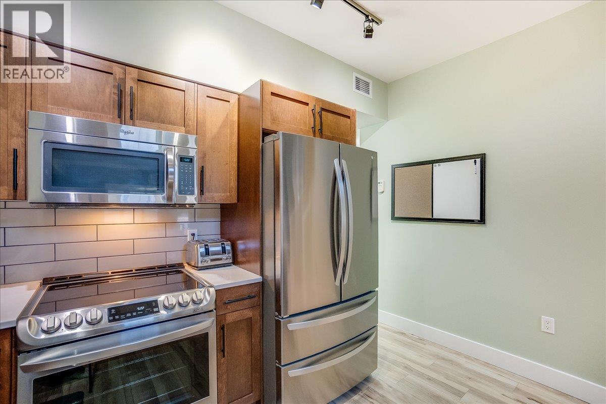 5570 Broadwater Road Unit# 315, Castlegar