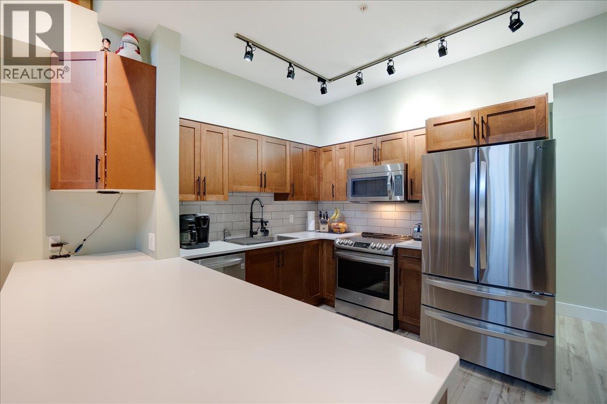 5570 Broadwater Road Unit# 315, Castlegar