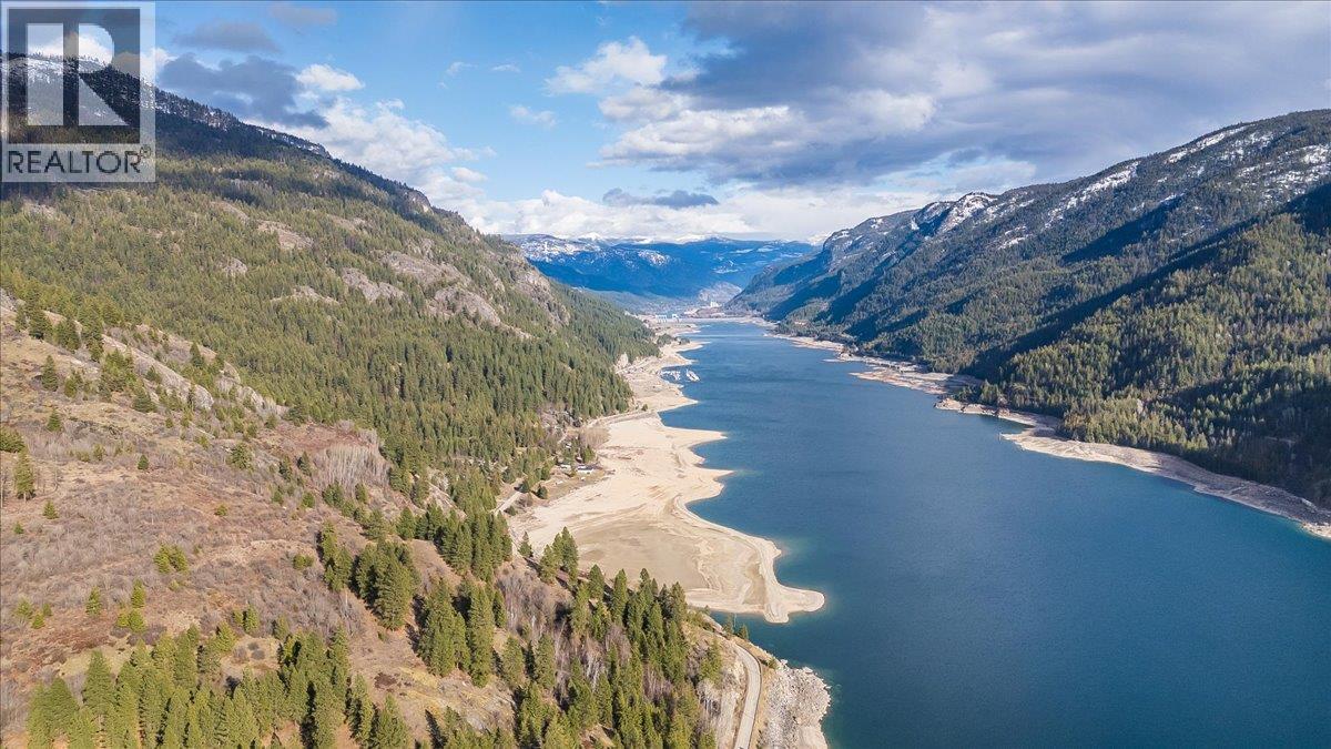 5570 Broadwater Road Unit# 315, Castlegar