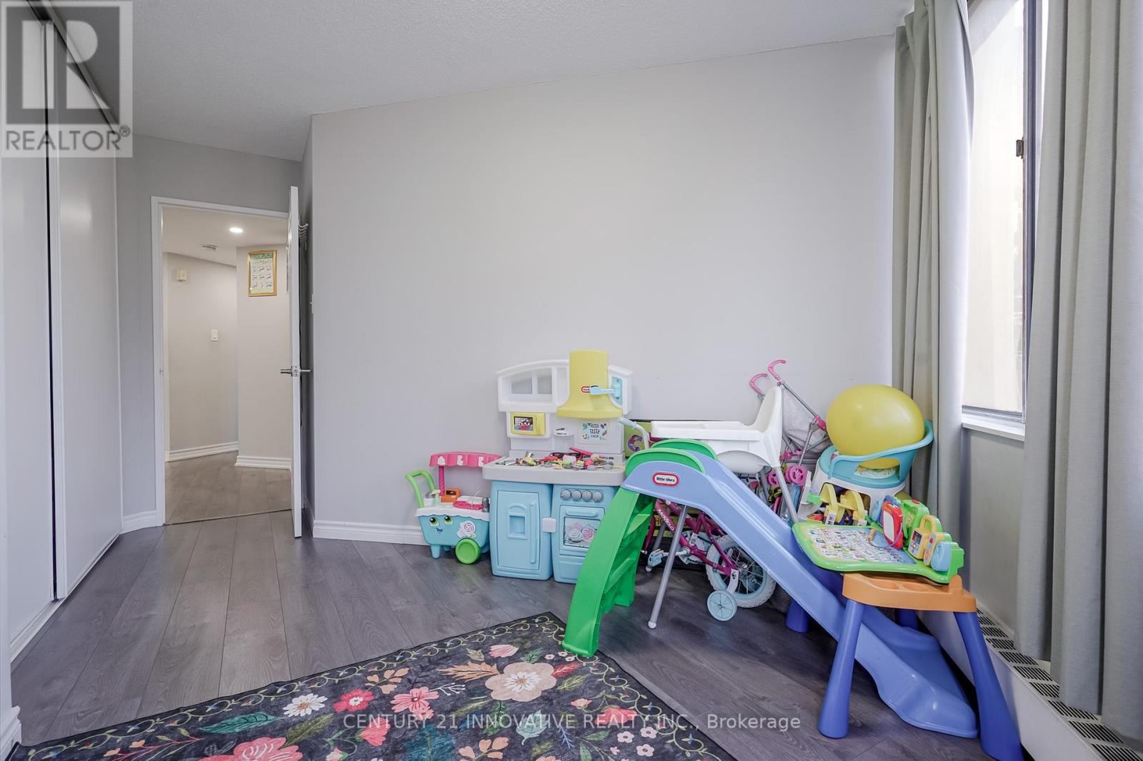 #205 5580 SHEPPARD AVENUE E - 23