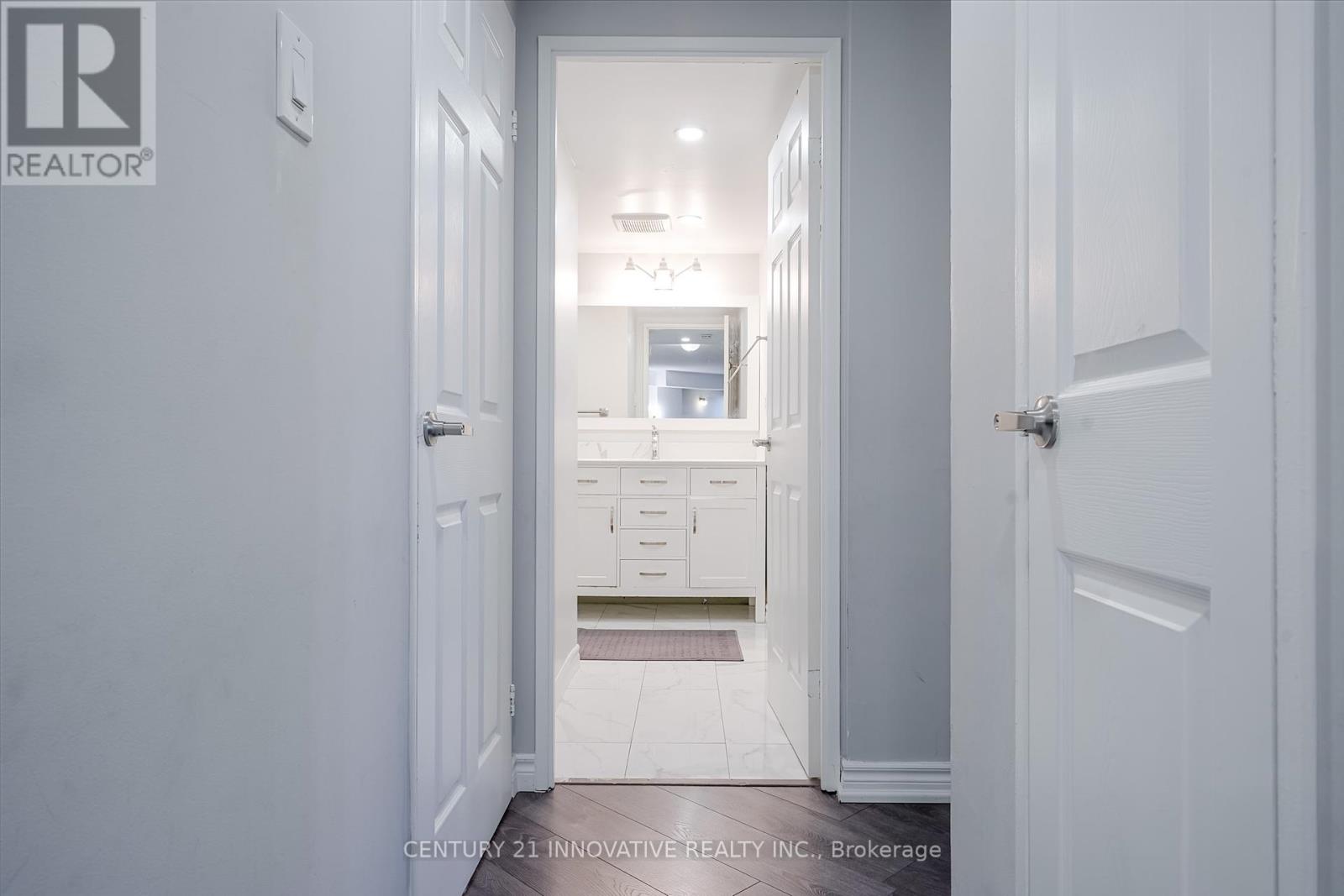 #205 5580 SHEPPARD AVENUE E - 30