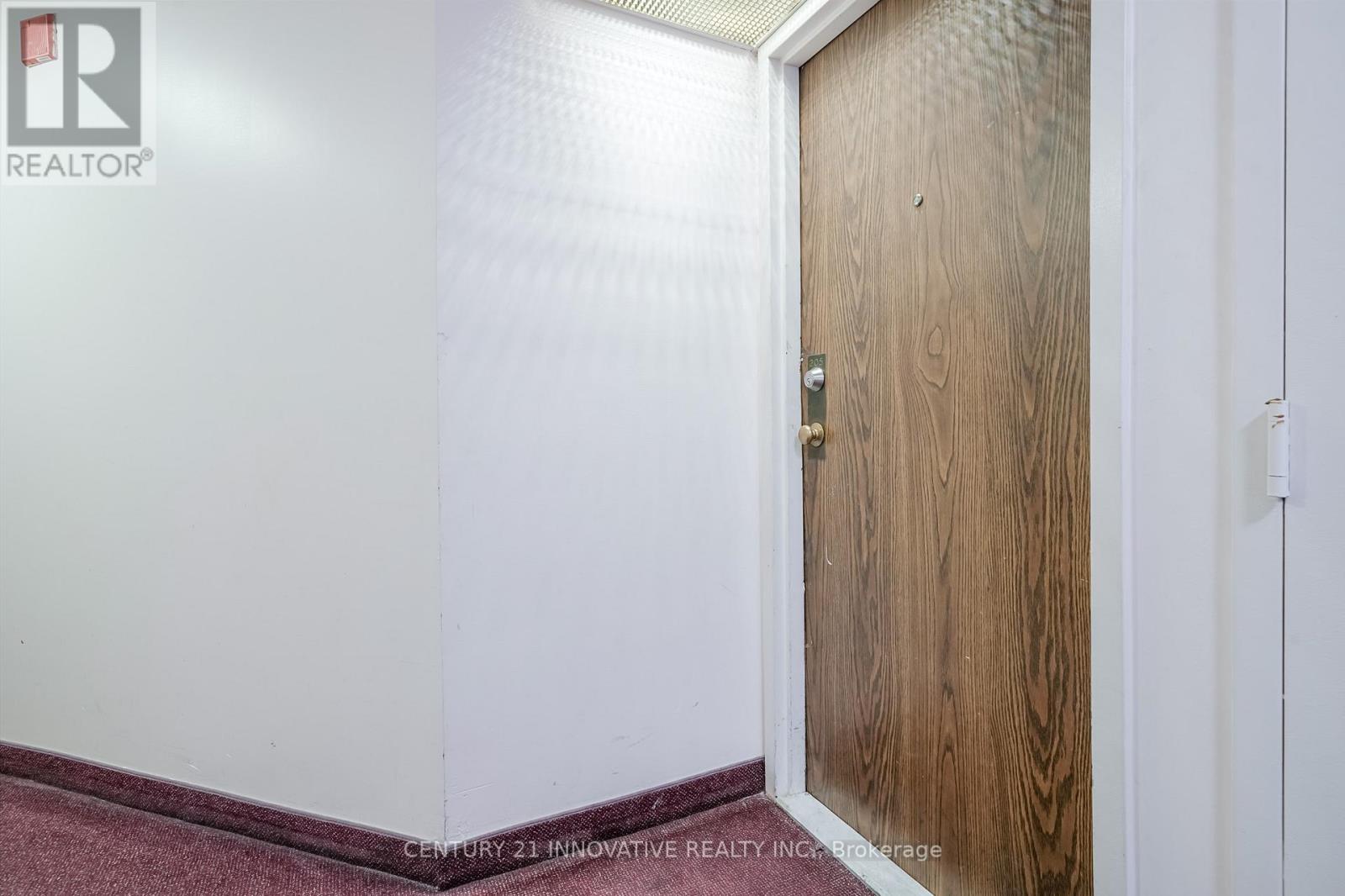 #205 5580 SHEPPARD AVENUE E - 32