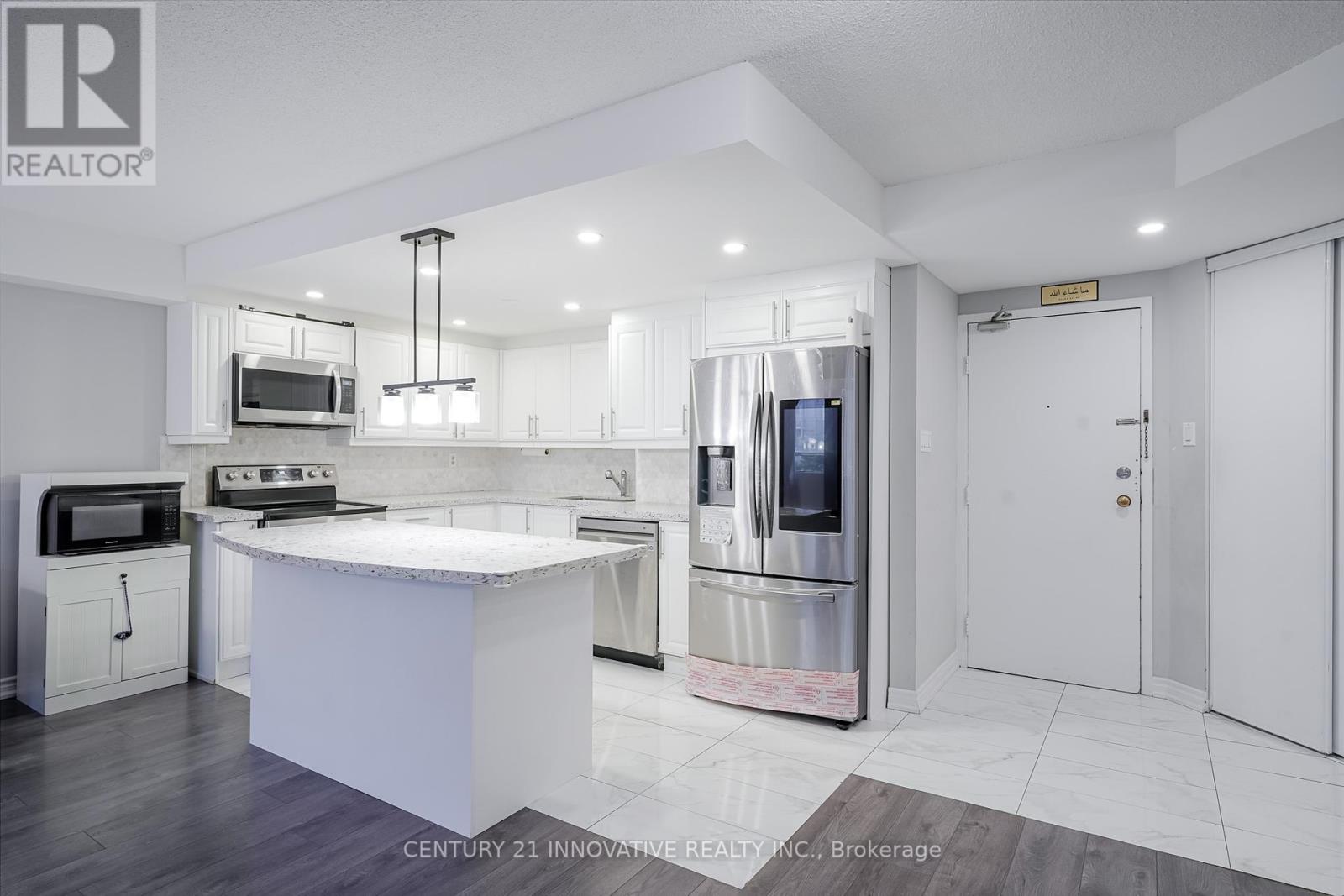 #205 5580 SHEPPARD AVENUE E - 8