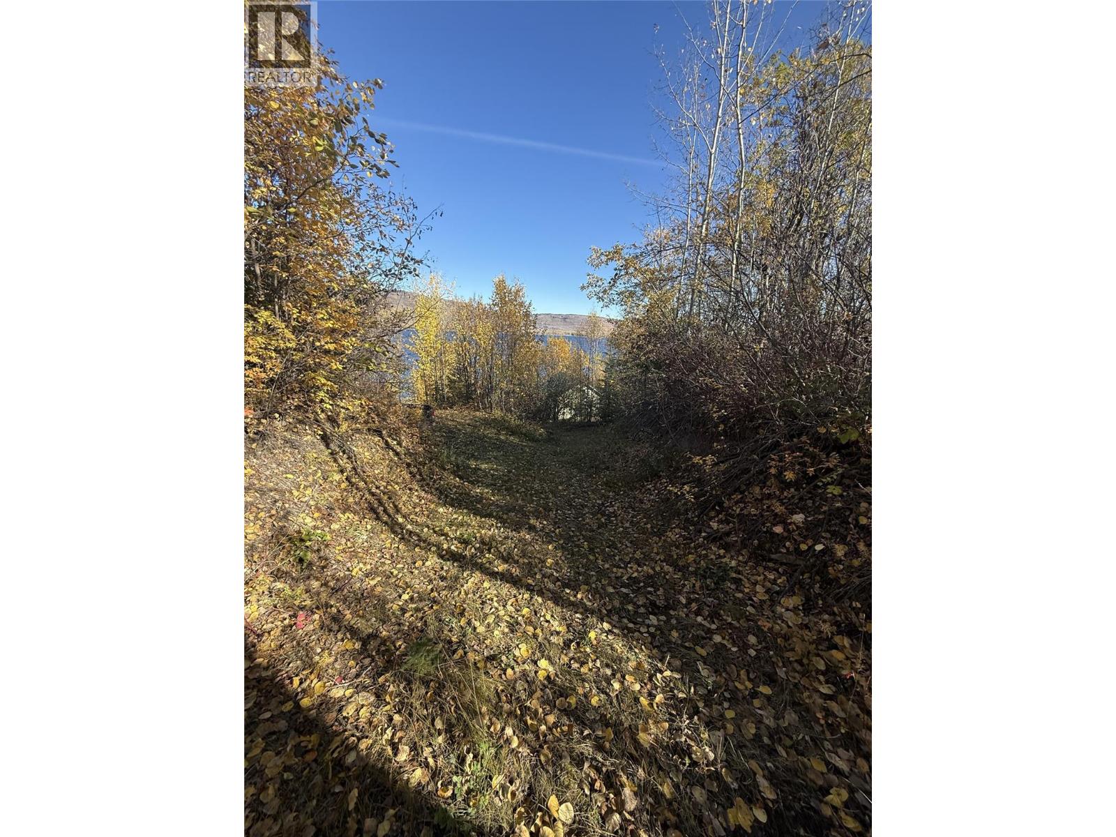 6756 South Moberly Lake Road, Moberly Lake