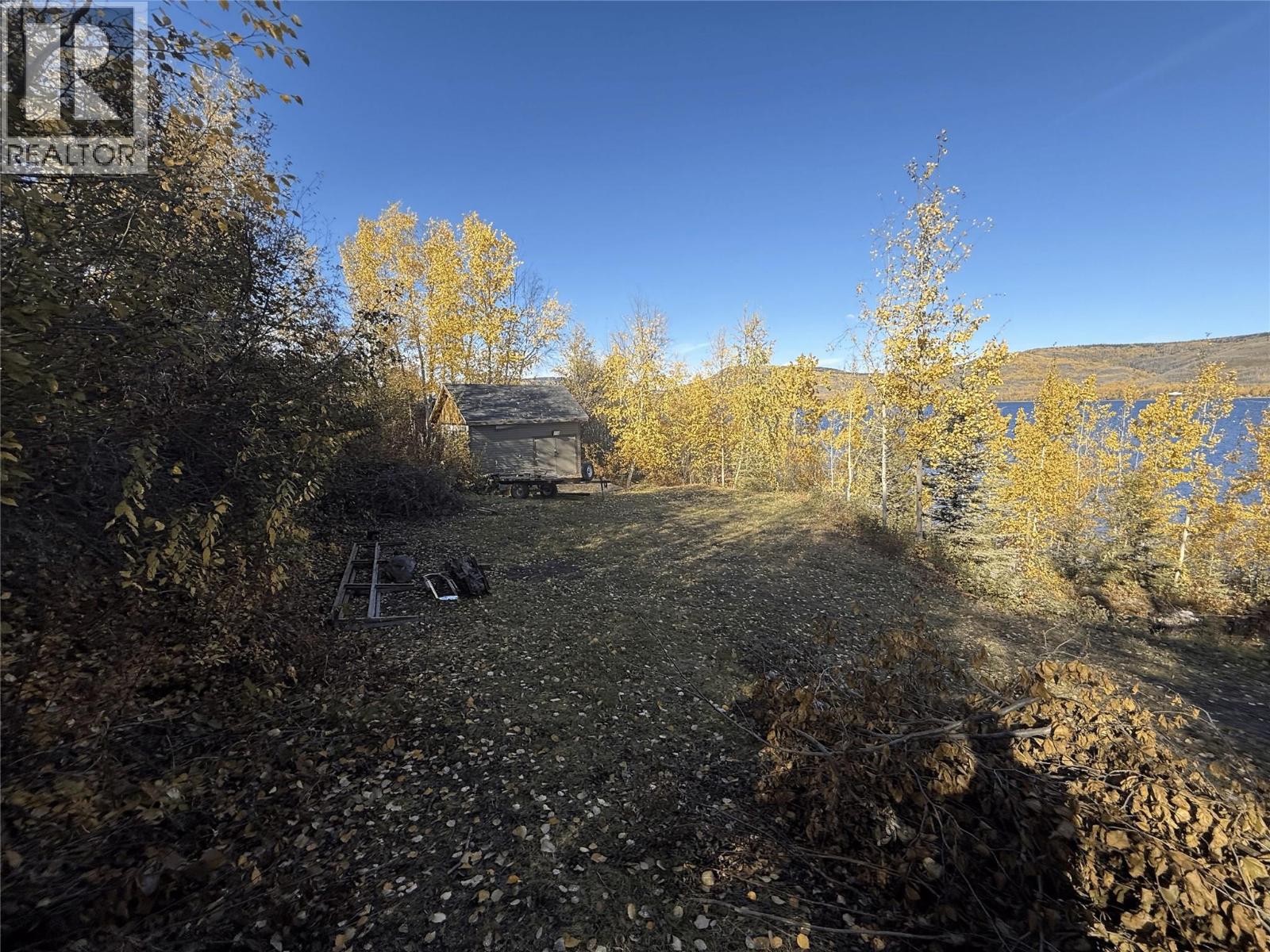 6756 South Moberly Lake Road, Moberly Lake