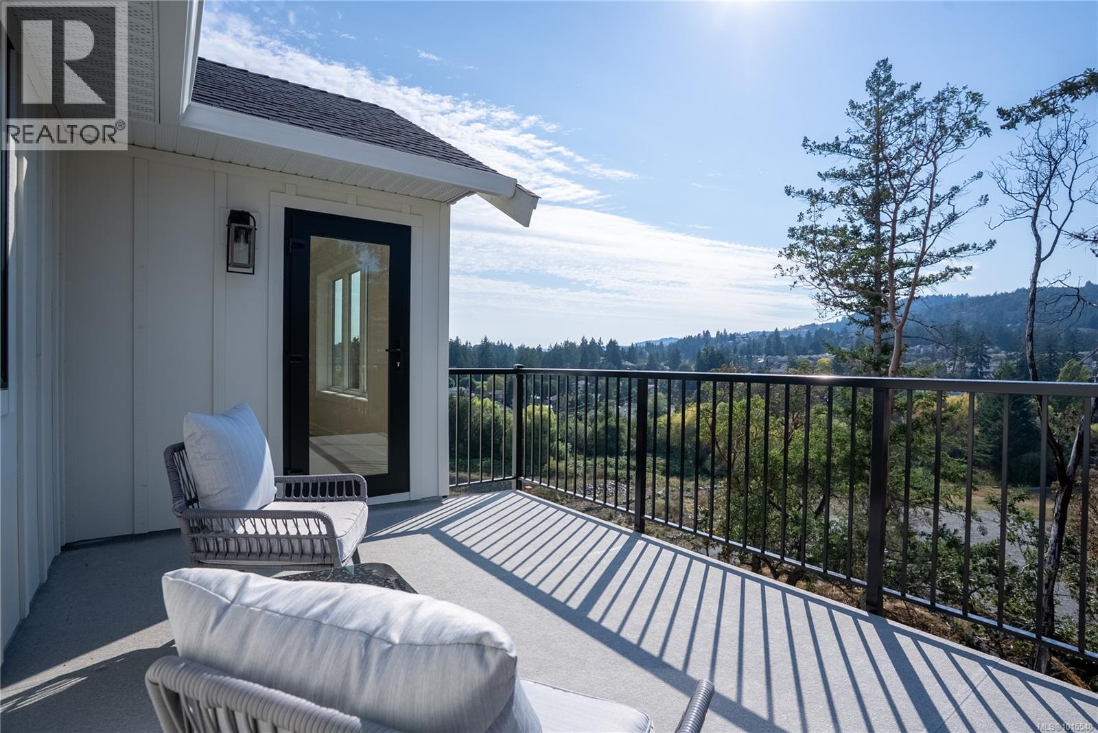  665 Madrona Place, Langford