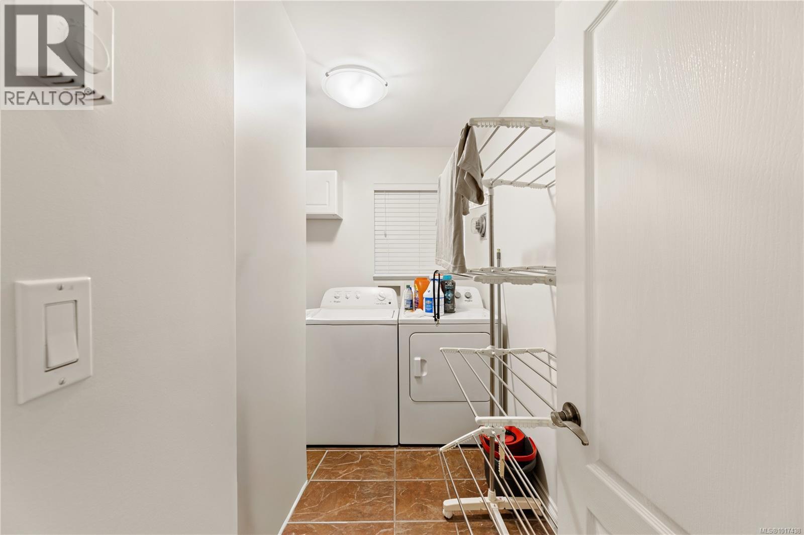  2168 Kingbird Drive, Langford