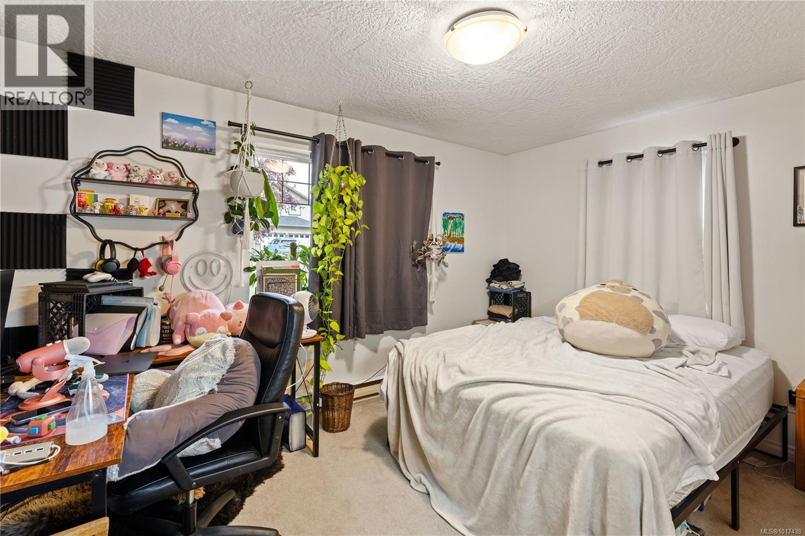  2168 Kingbird Drive, Langford
