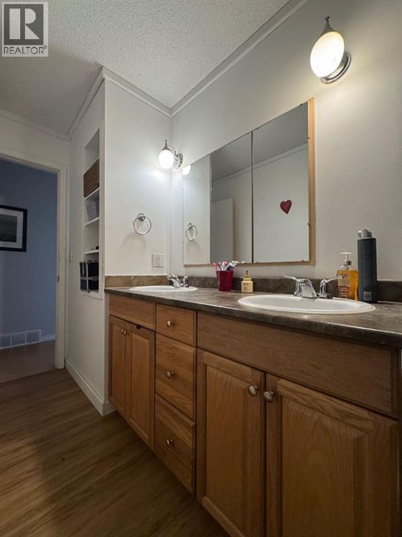 5210 Waghorn, Blackfalds