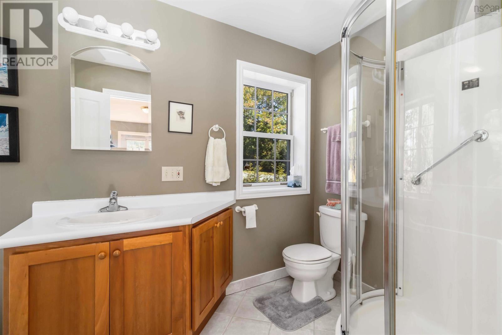 Property 17 of 35 of 42 Pierce Point Road